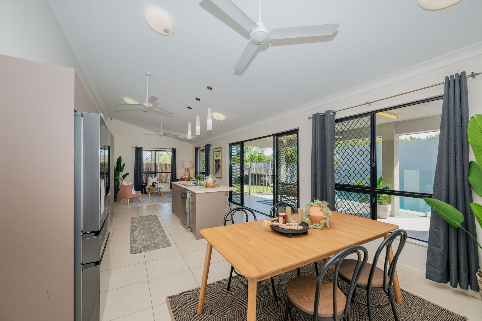 173 Goicoechea Drive, Bushland Beach QLD 4818, Image 2