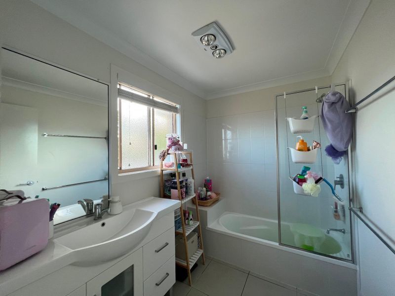 3 bedrooms Townhouse in 4/46 Hypatia Street CHINCHILLA QLD, 4413