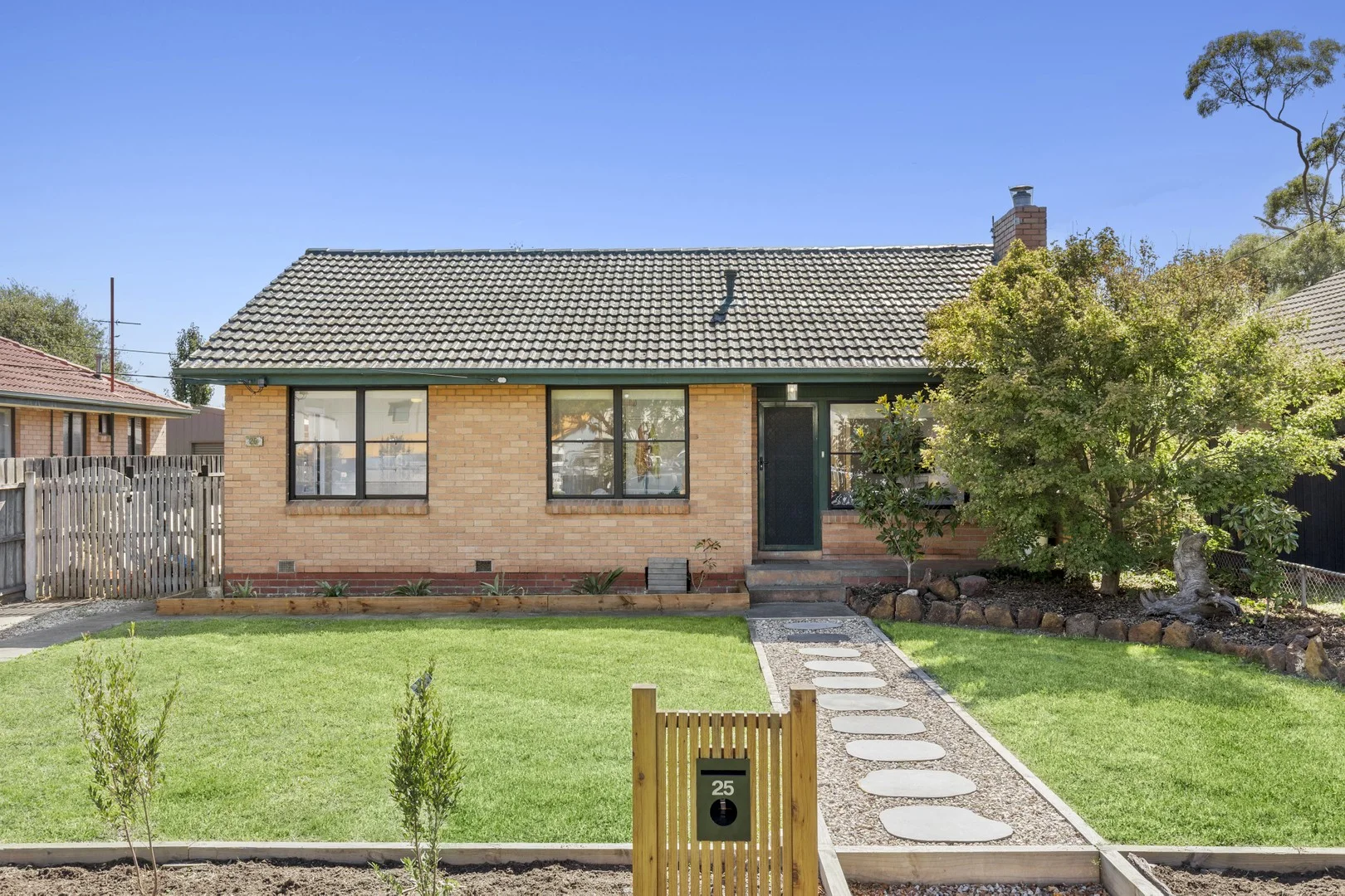 25 Olney Avenue, Thomson VIC 3219