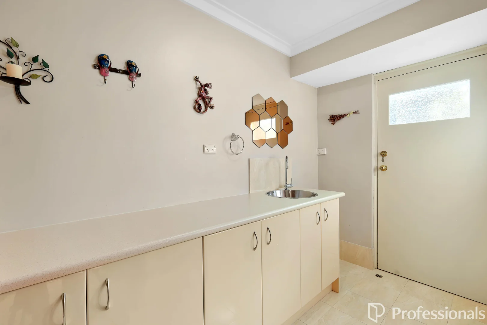 Additional image 15 of 46 Tullamore Avenue, Thornlie WA 6108