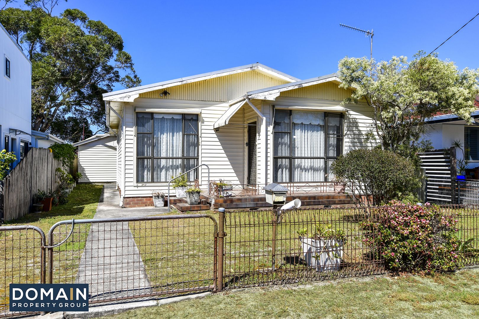 76 Karingi Street Ettalong Beach Nsw 2257 Domain