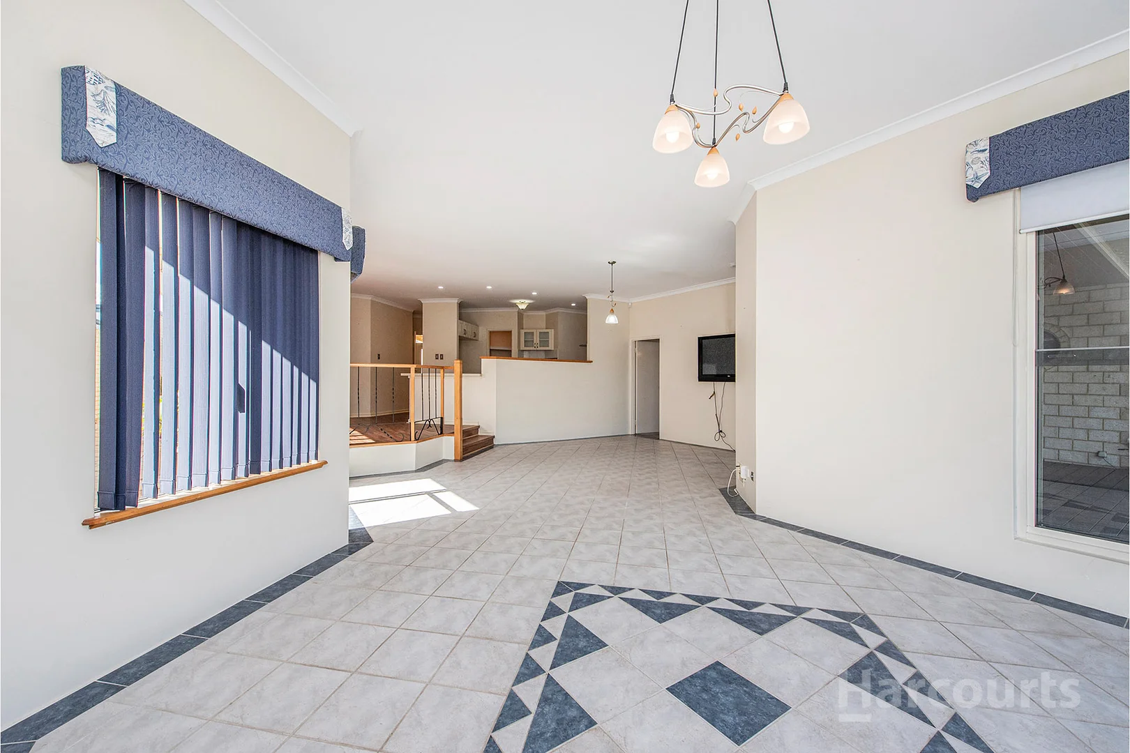 Additional image 13 of 8 Starfire Close, Halls Head WA 6210