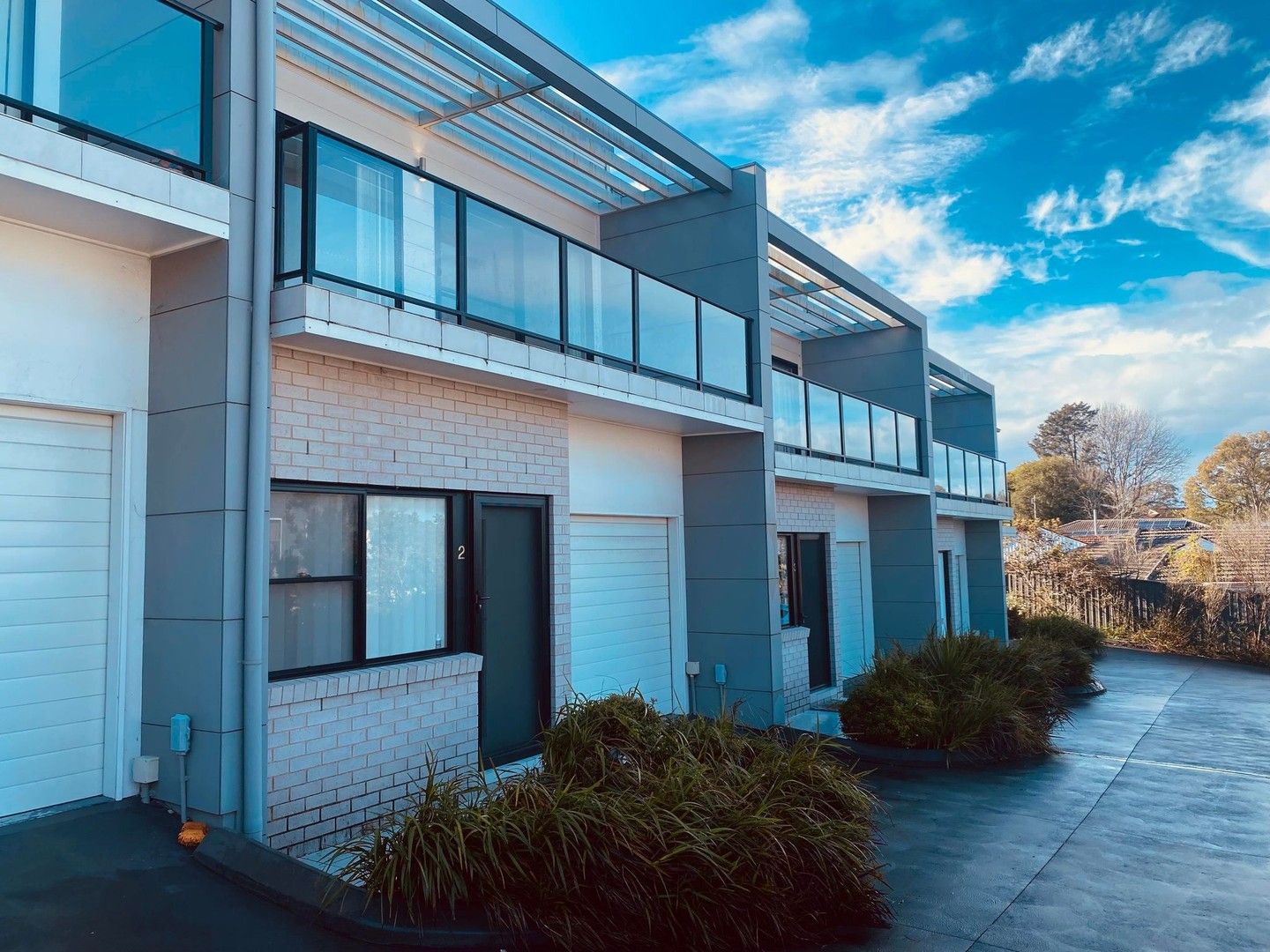 2 bedrooms Townhouse in 2/8 Cowper Avenue CHARLESTOWN NSW, 2290