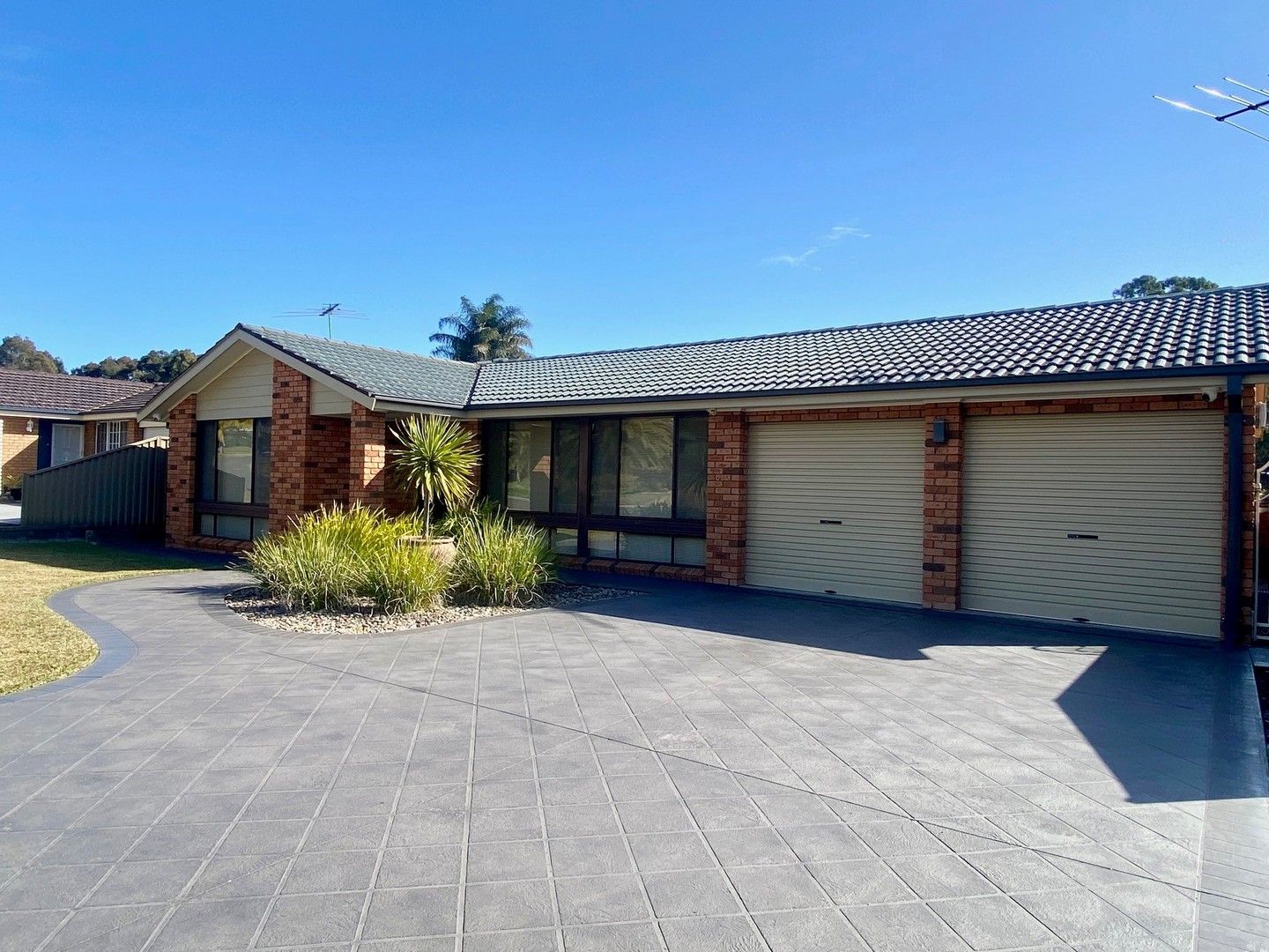4 bedrooms House in 21 Topeka Glen ST CLAIR NSW, 2759