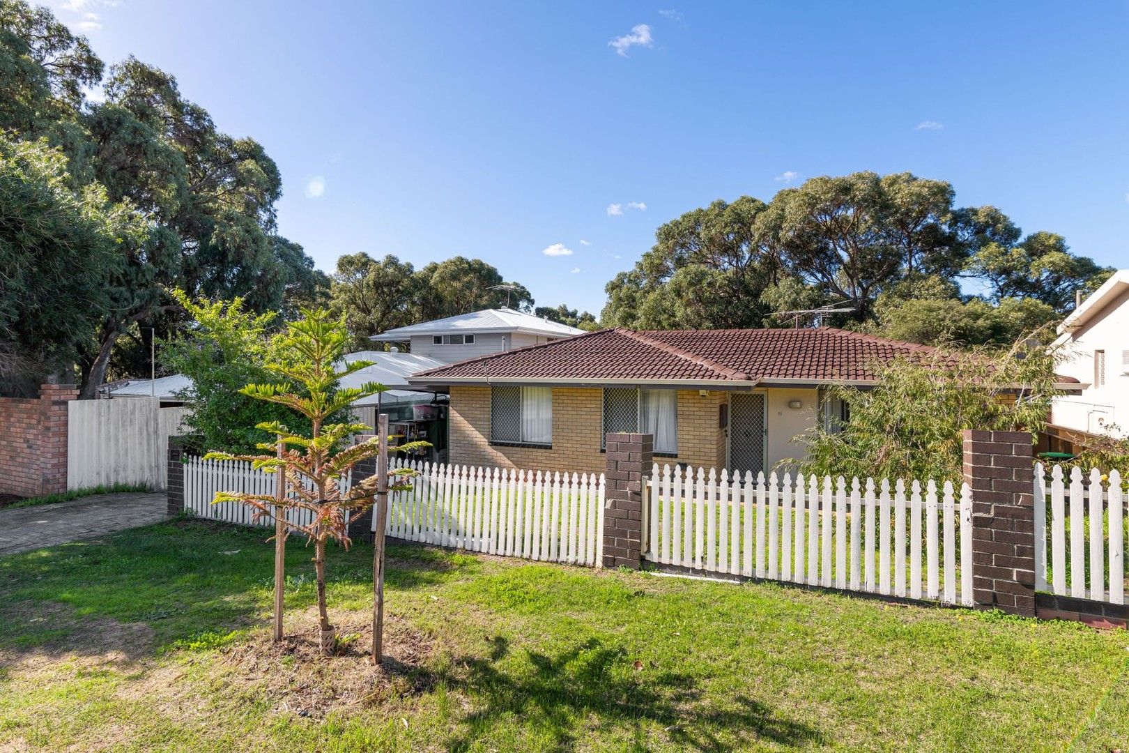 99 ARNOTT STREET, Trigg WA 6029, Image 0