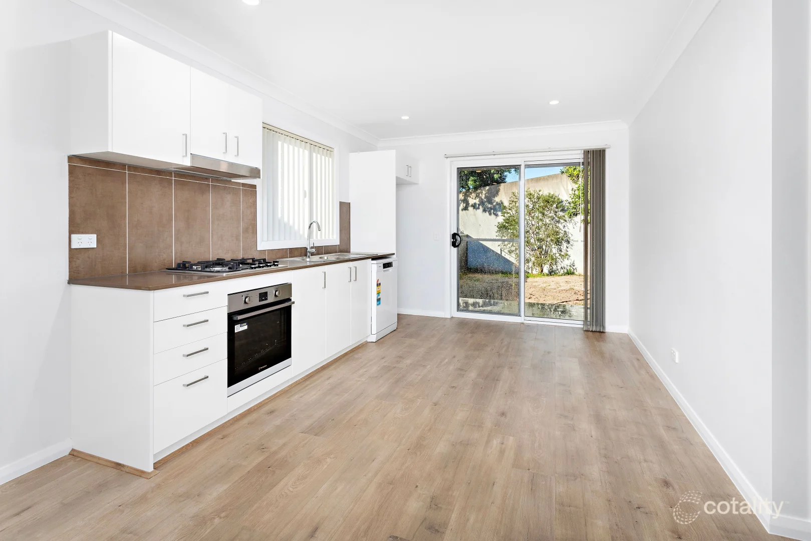 Additional image 2 of 8A Barellan Avenue, Dapto NSW 2530