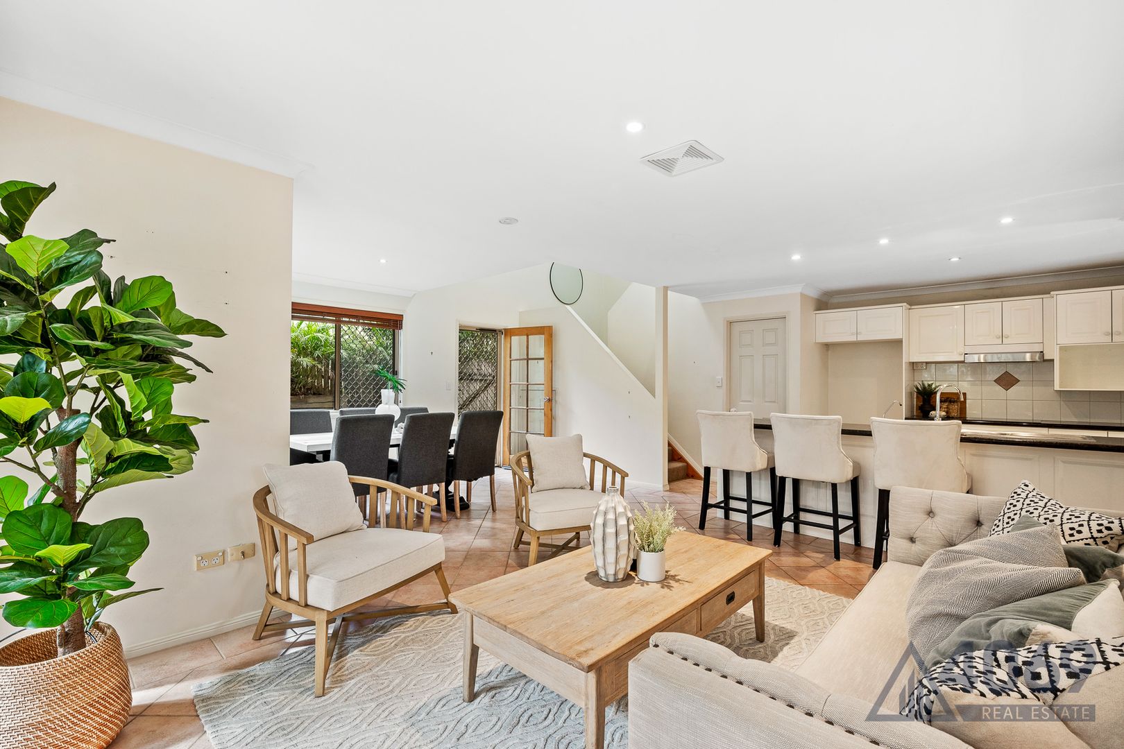 4/27 Dovercourt Road, Toowong QLD 4066, Image 2