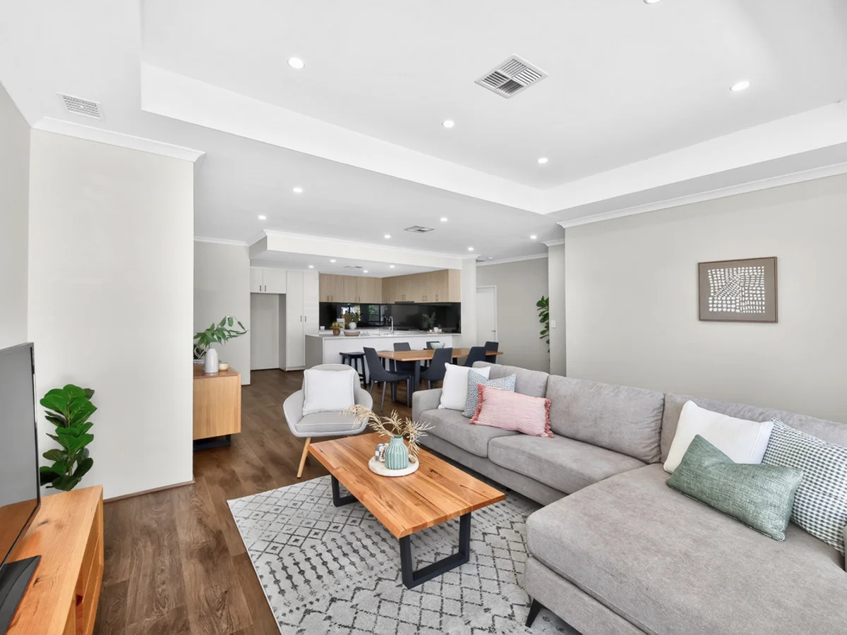 1/8 Spring Avenue, Middle Swan WA 6056