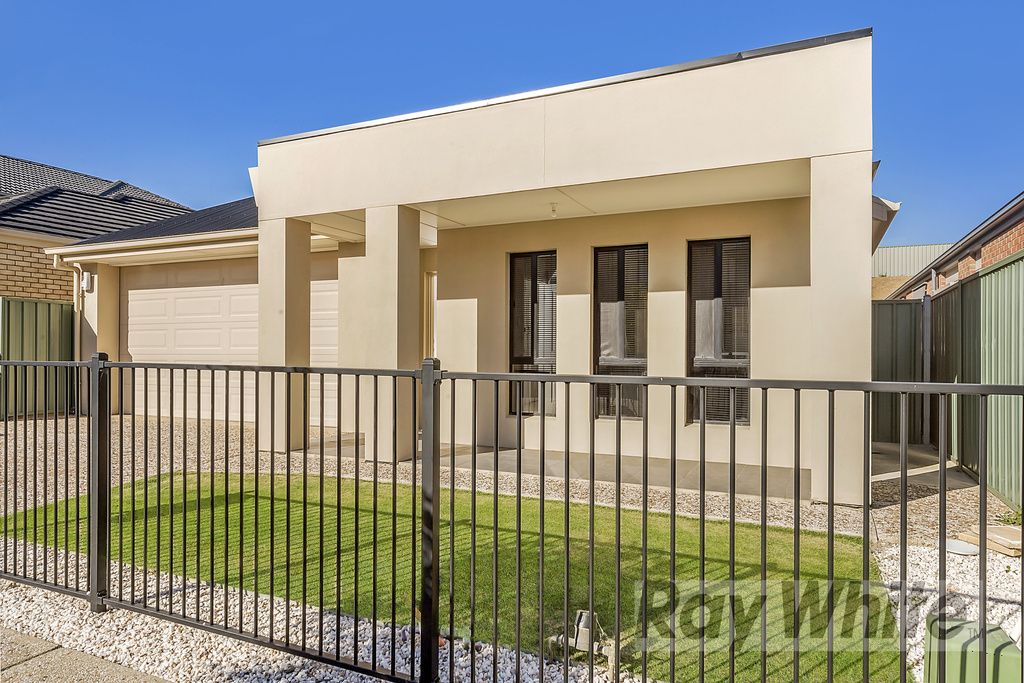 63 Hindmarsh Cct, Mawson Lakes SA 5095, Image 2