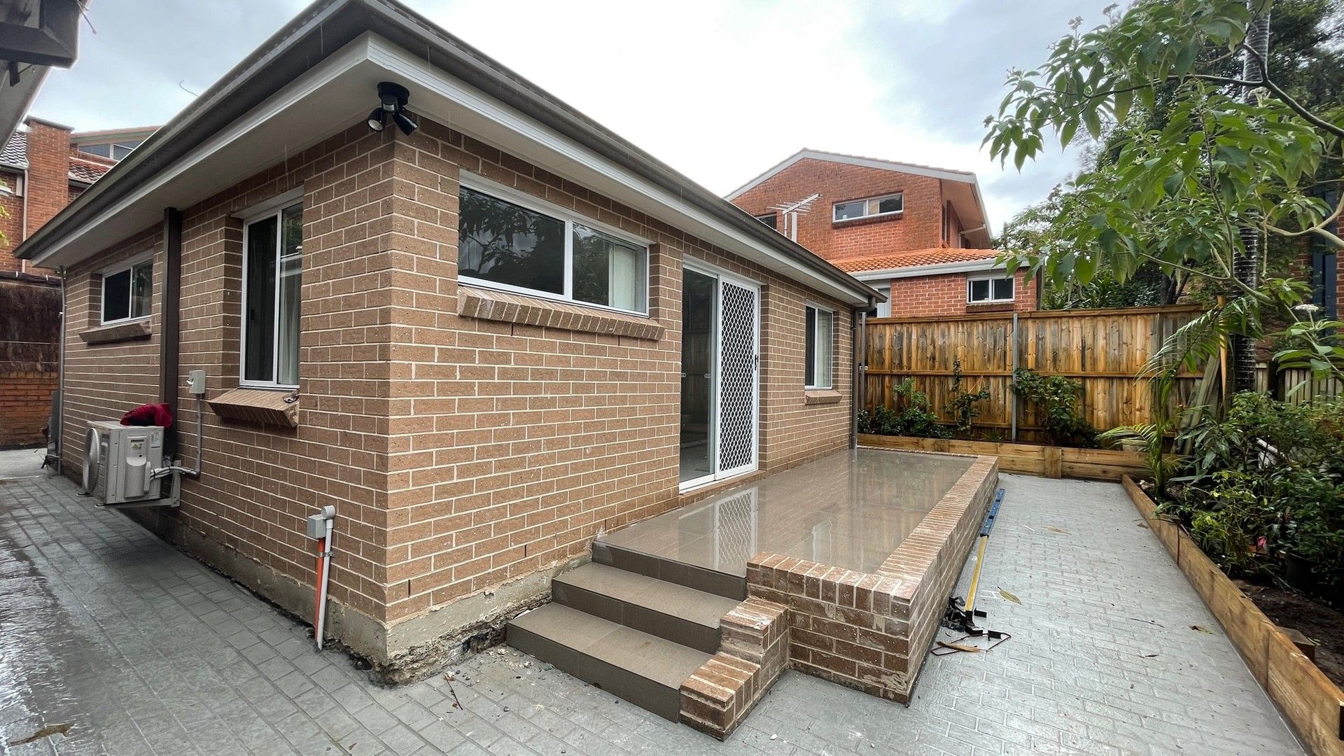 2 bedrooms Apartment / Unit / Flat in 10A Buller Road ARTARMON NSW, 2064