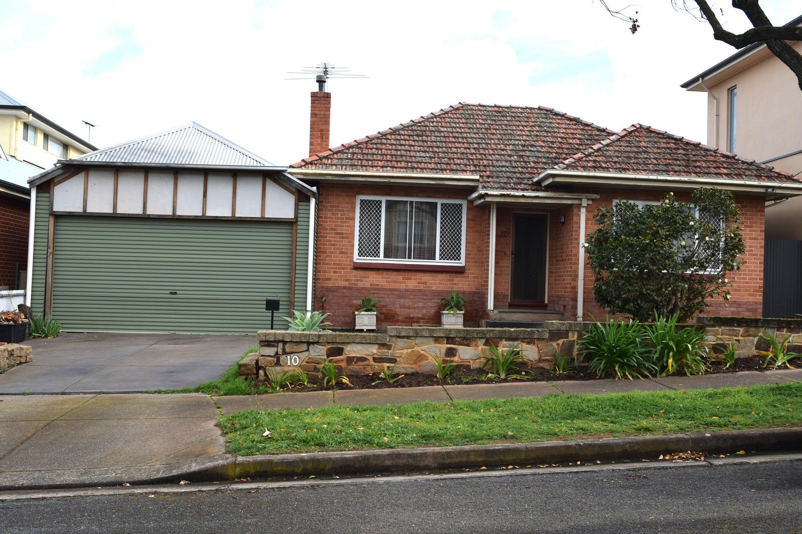10 Redford St, Vale Park SA 5081 House For Rent Domain