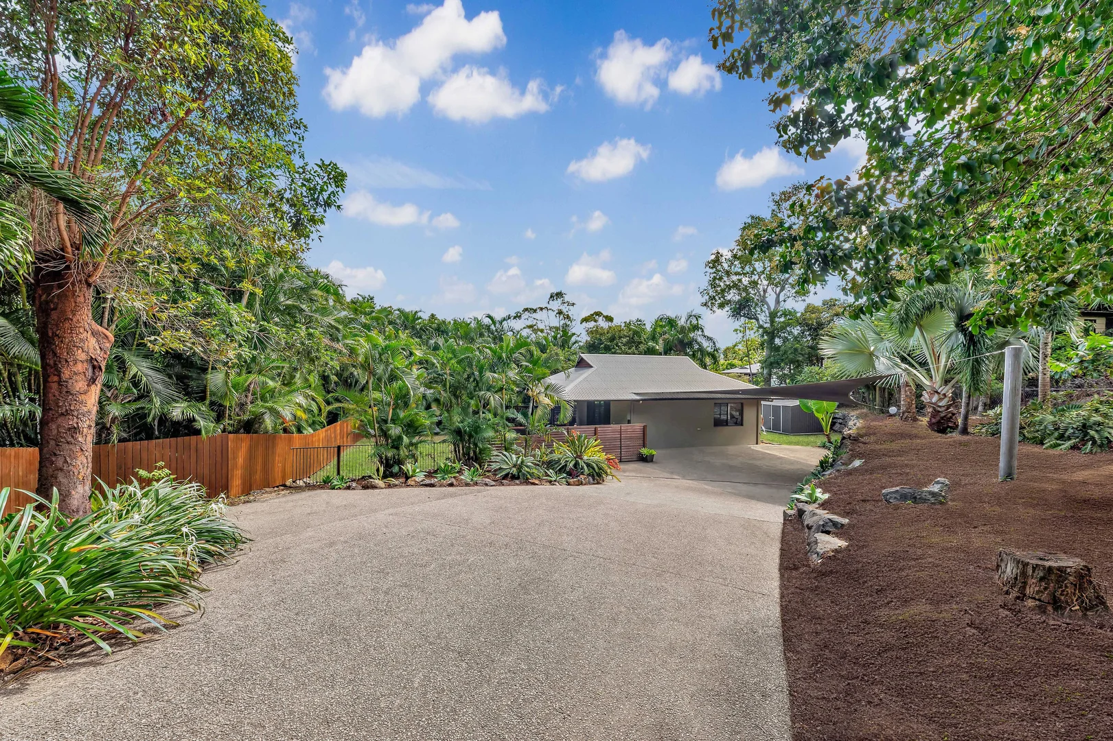 Additional image 2 of 43 Ridge View Road, Cannonvale QLD 4802