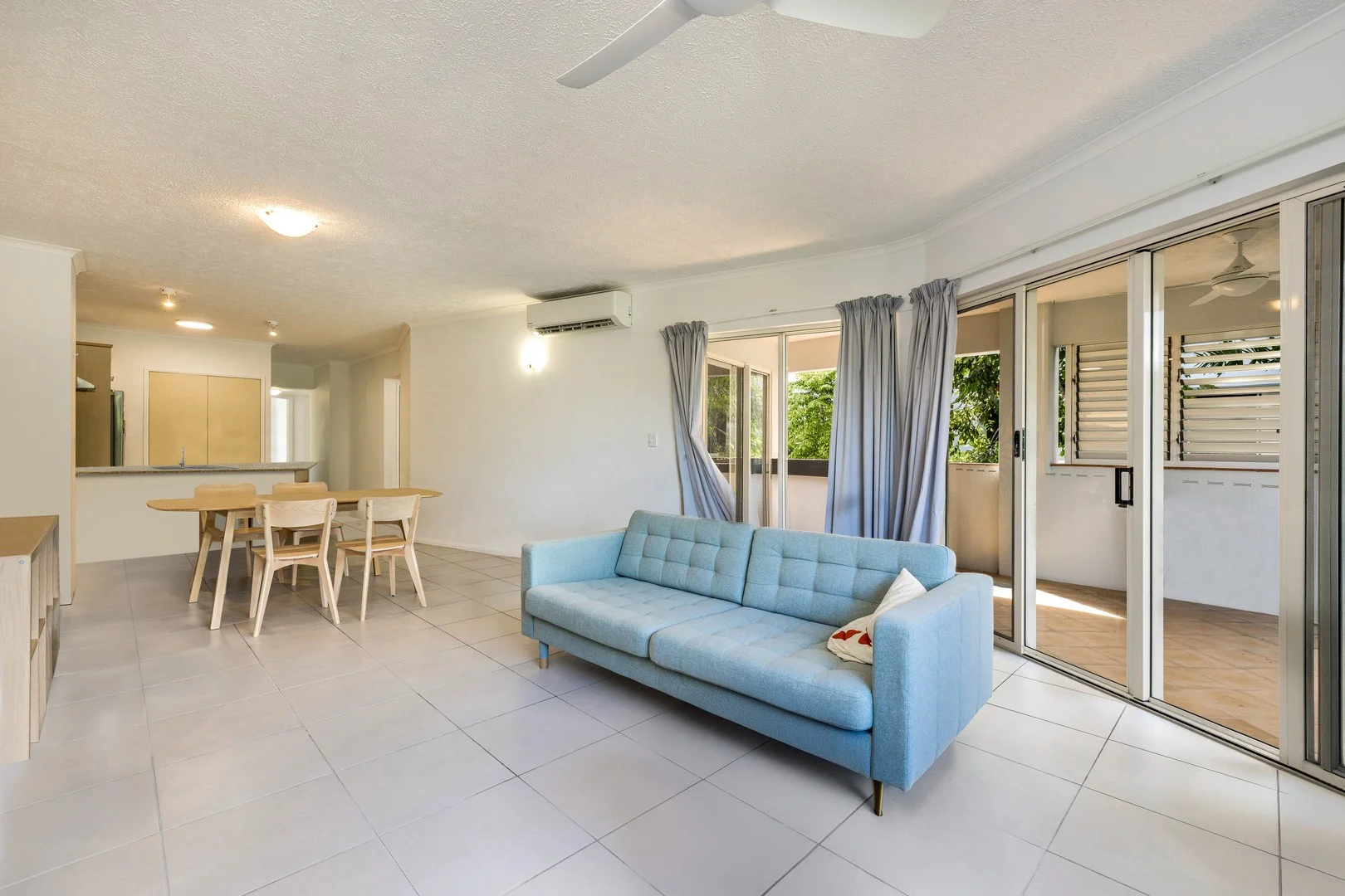 19/275-277 Esplanade, Cairns North QLD 4870