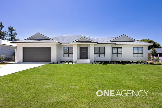 Picture of 8 PINE COURT, SPRINGVALE NSW 2650
