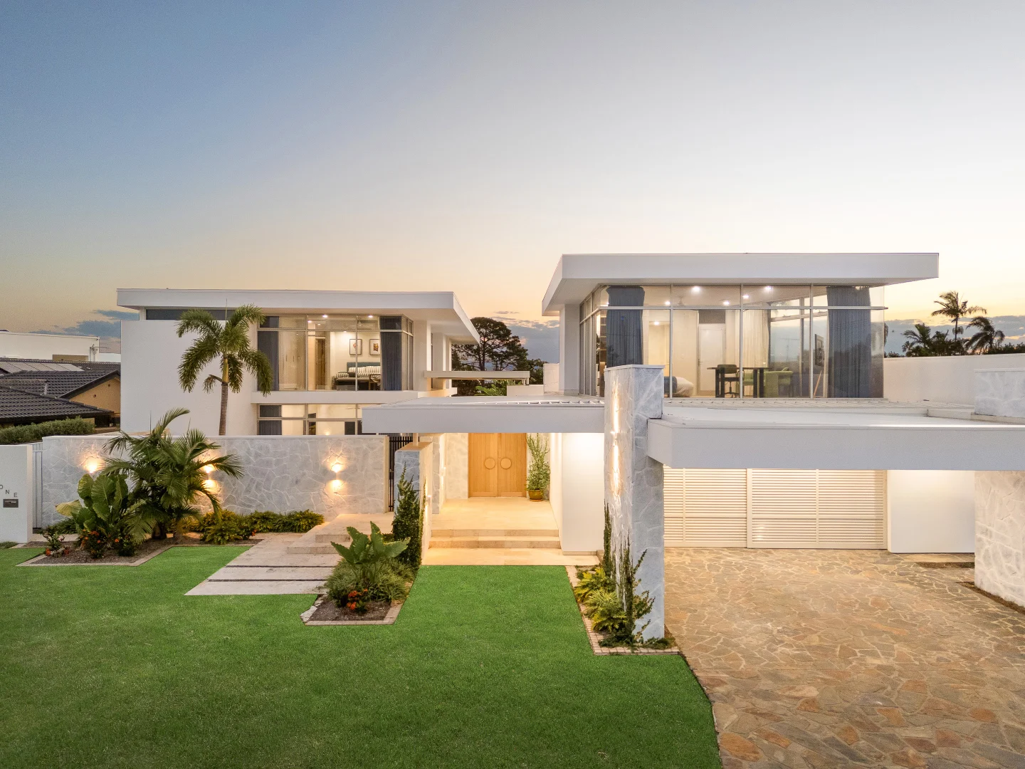 Additional image 2 of 1 Tosti Street, Sorrento QLD 4217