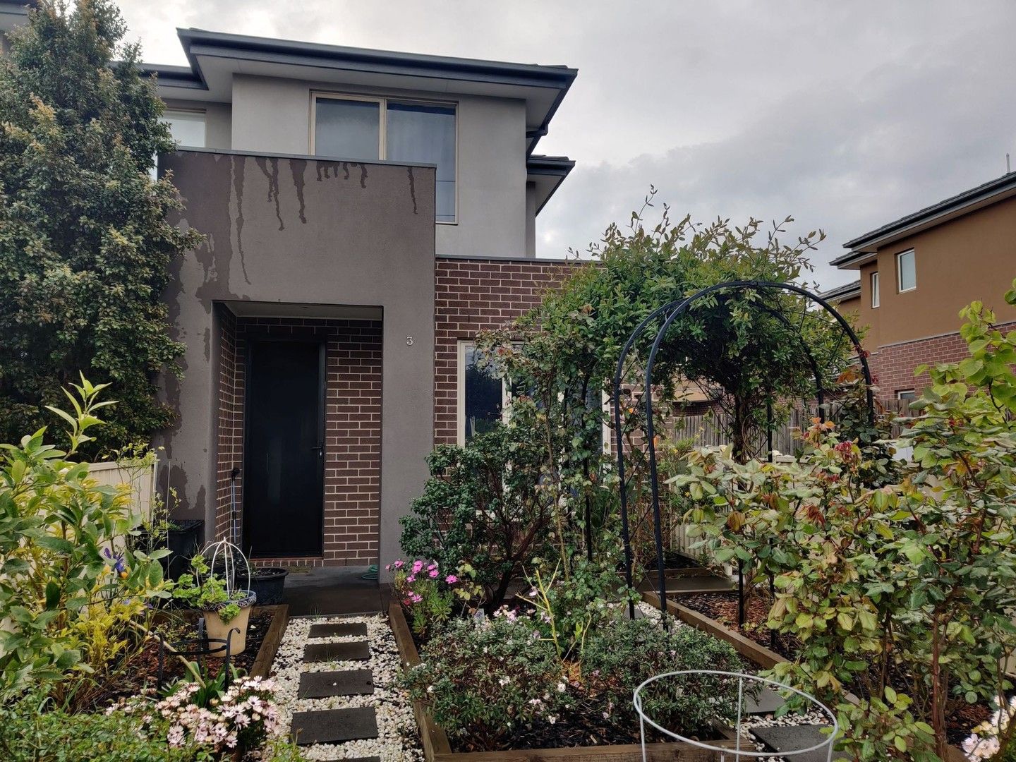4 bedrooms Townhouse in 3/25 Prince Charles Street CLAYTON VIC, 3168