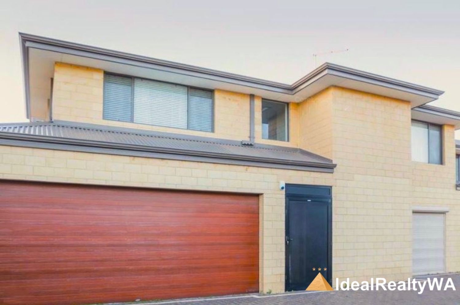 3 bedrooms House in 16B Vermont Street NOLLAMARA WA, 6061