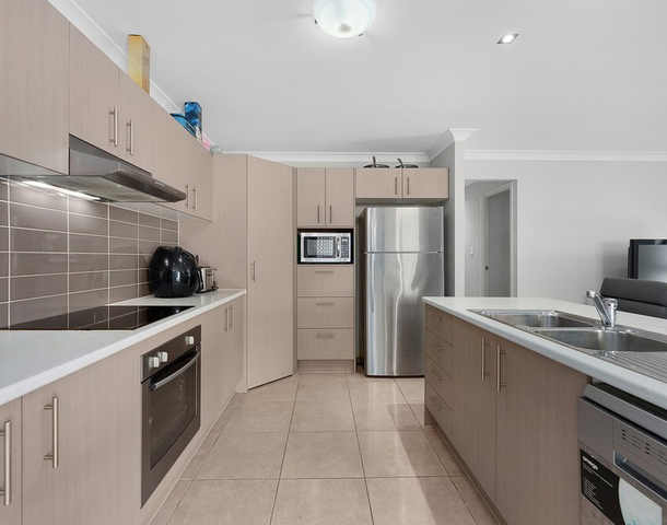 2 Kate Court, Chuwar QLD 4306