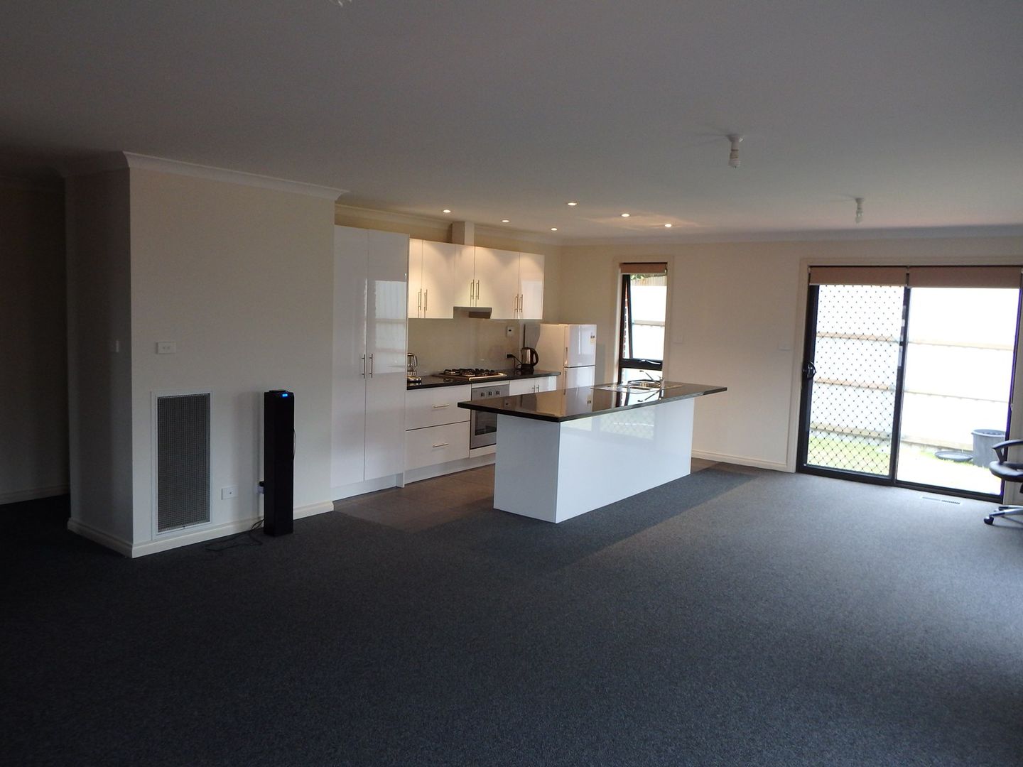 2/15-17 Conway Street, Mowbray TAS 7248, Image 2