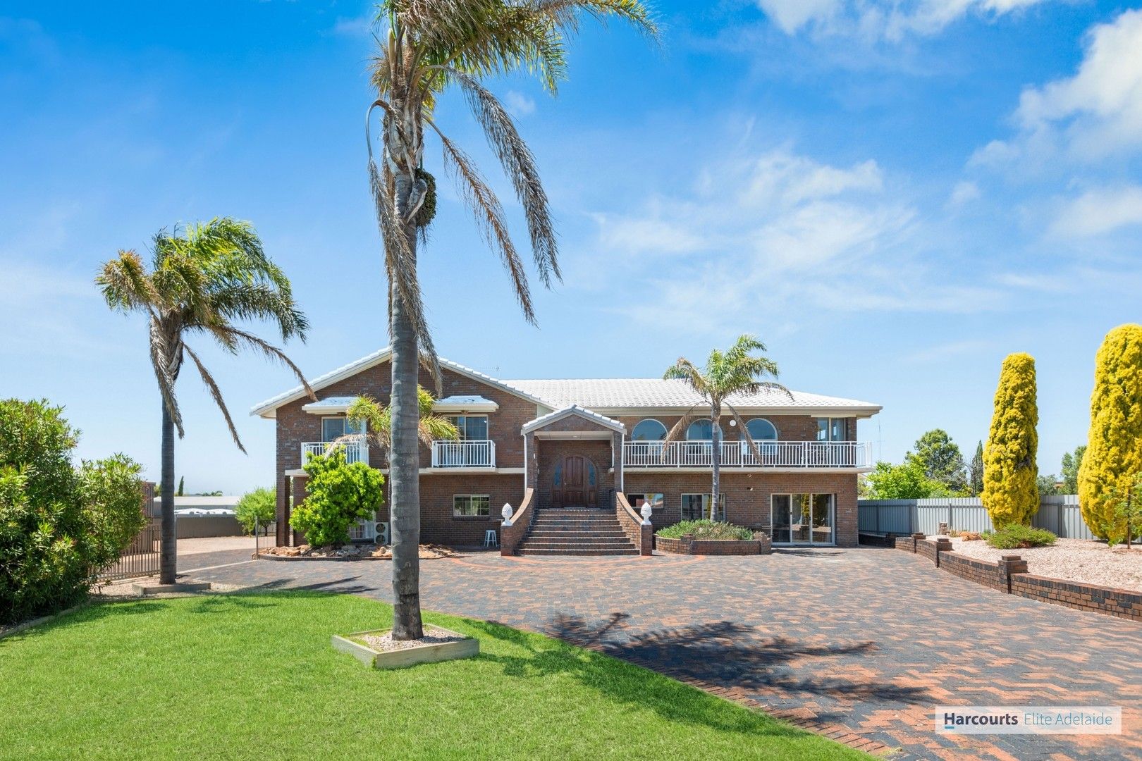 7 bedrooms House in 5 Learmond Court MOONTA BAY SA, 5558