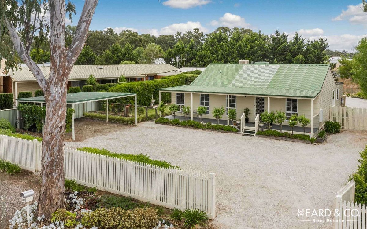 3 bedrooms House in 285 Guys Hill Road STRATHFIELDSAYE VIC, 3551
