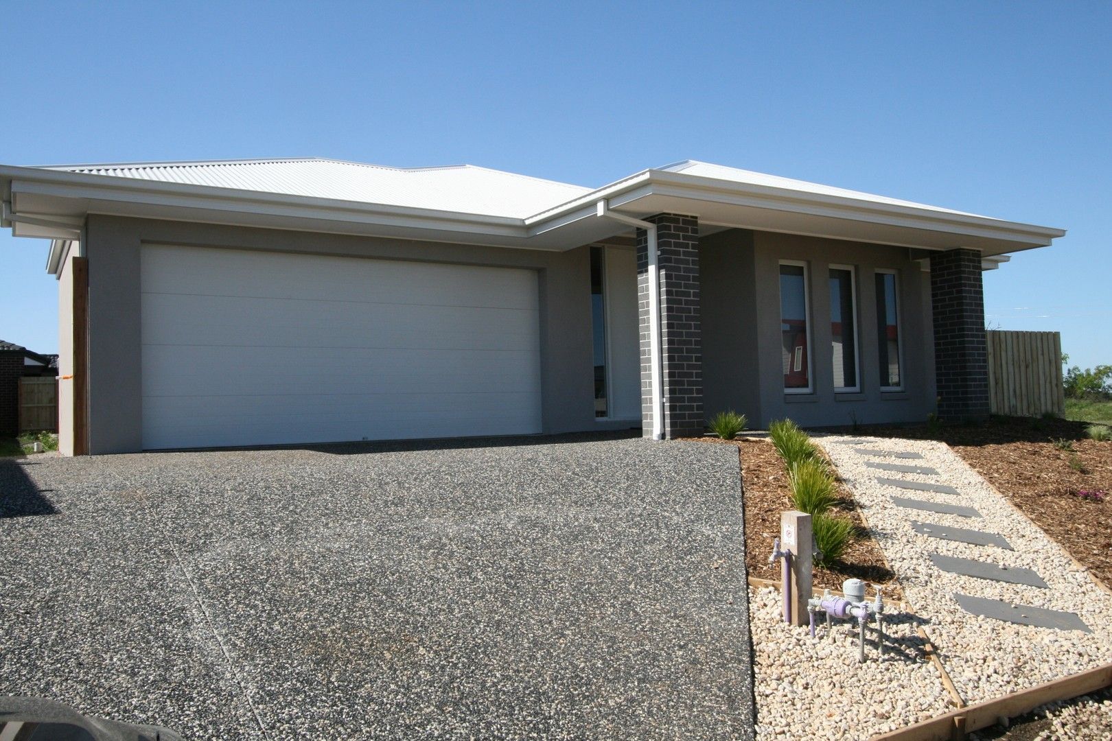 4 bedrooms House in 2 Monterey Ave COWES VIC, 3922