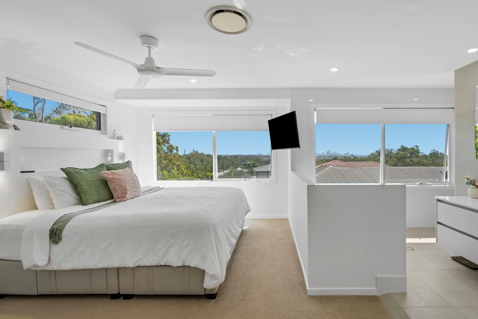 Additional image 3 of 46 Panorama Drive, Reedy Creek QLD 4227