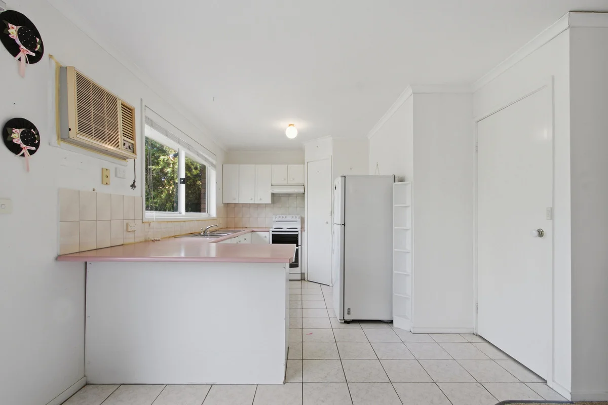 Additional image 8 of 6 Clematis Court, Lakes Entrance VIC 3909