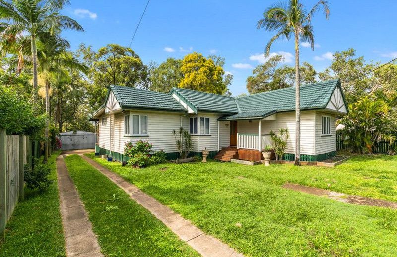 Oxley Station Rd, Oxley QLD 4075 4 beds house for Sale, Offers