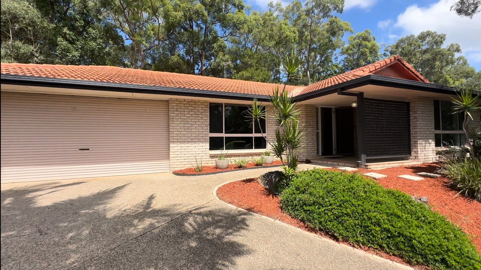 Sold 4 Saint Marys Court Capalaba QLD 4157 on 12 Mar 2024 2019082314