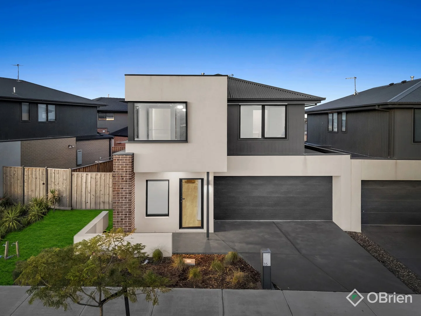 Primary image of 35 Darwinia Avenue, Clyde VIC 3978