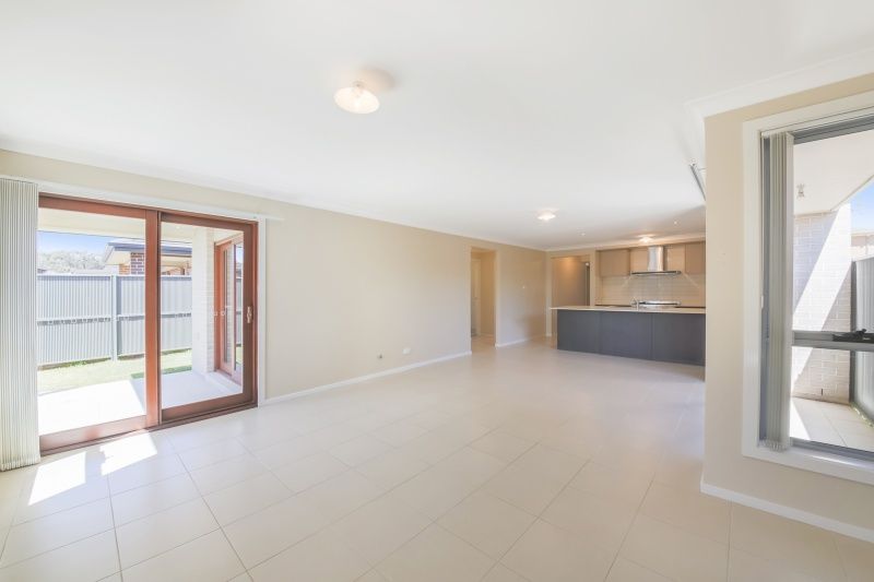 3 Tussock Street, Ropes Crossing NSW 2760, Image 2