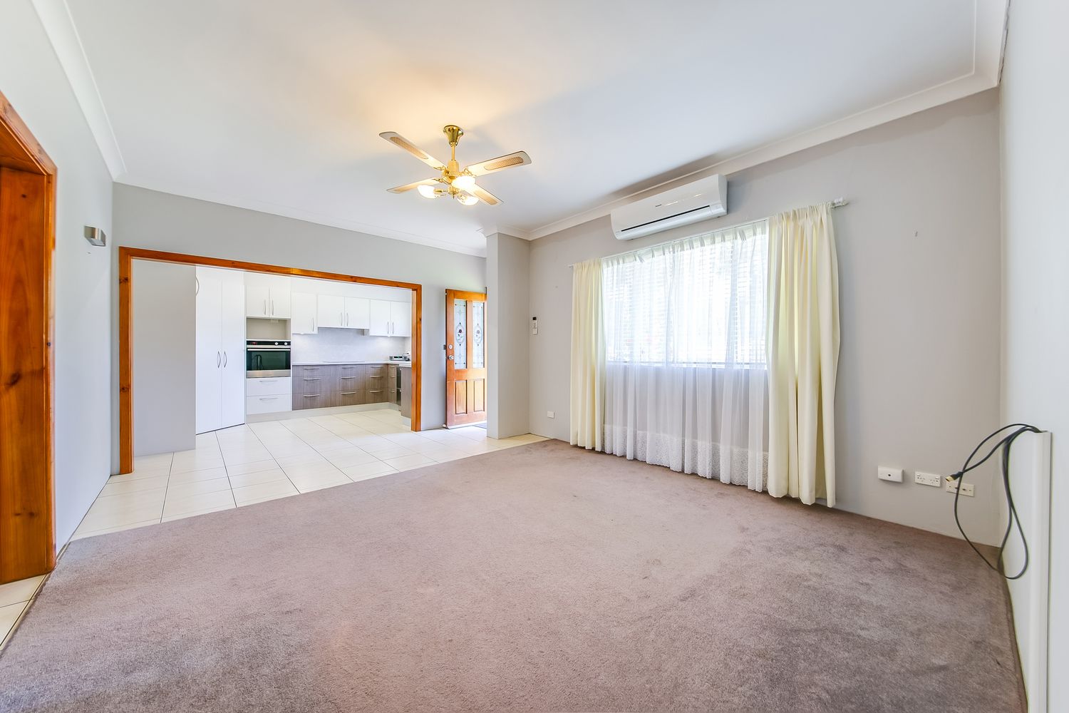 18 College Road, Campbelltown NSW 2560, Image 2