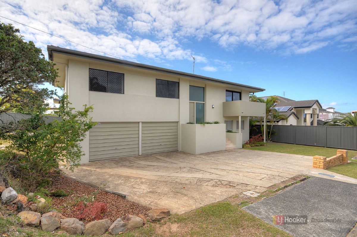 49 Central Street, Labrador QLD 4215, Image 2