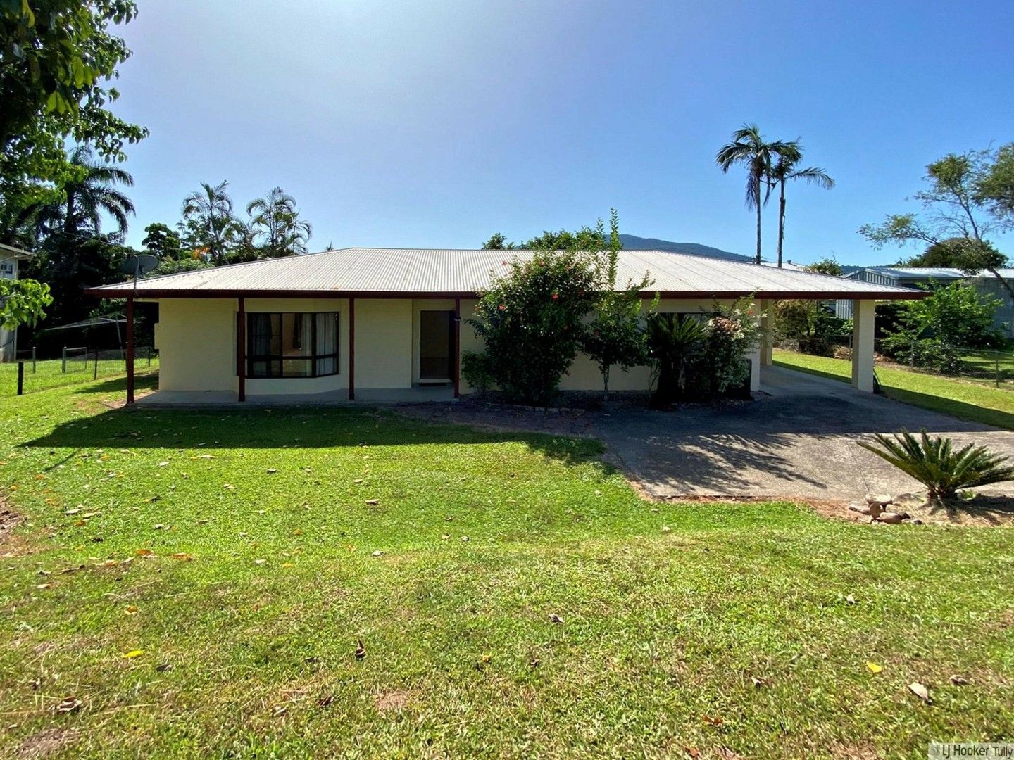 2 Hielscher Street, Tully QLD 4854