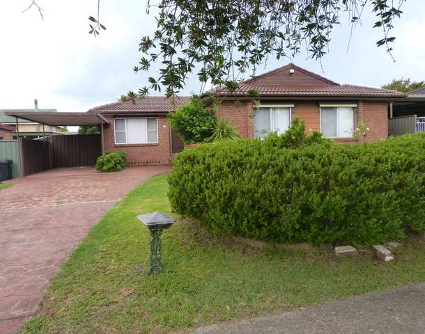 36 Warrimoo Drive, Quakers Hill NSW 2763