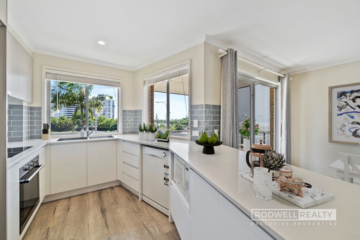 2 bedrooms Apartment / Unit / Flat in 9/36 Queen Street SOUTHPORT QLD, 4215