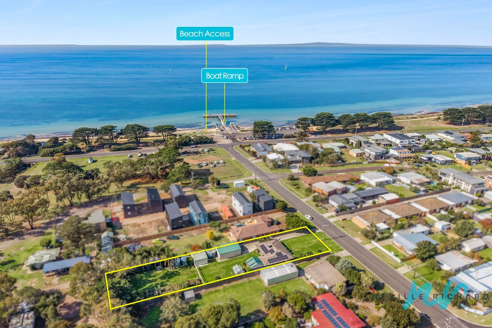 93 Leviens Road, St Leonards VIC 3223