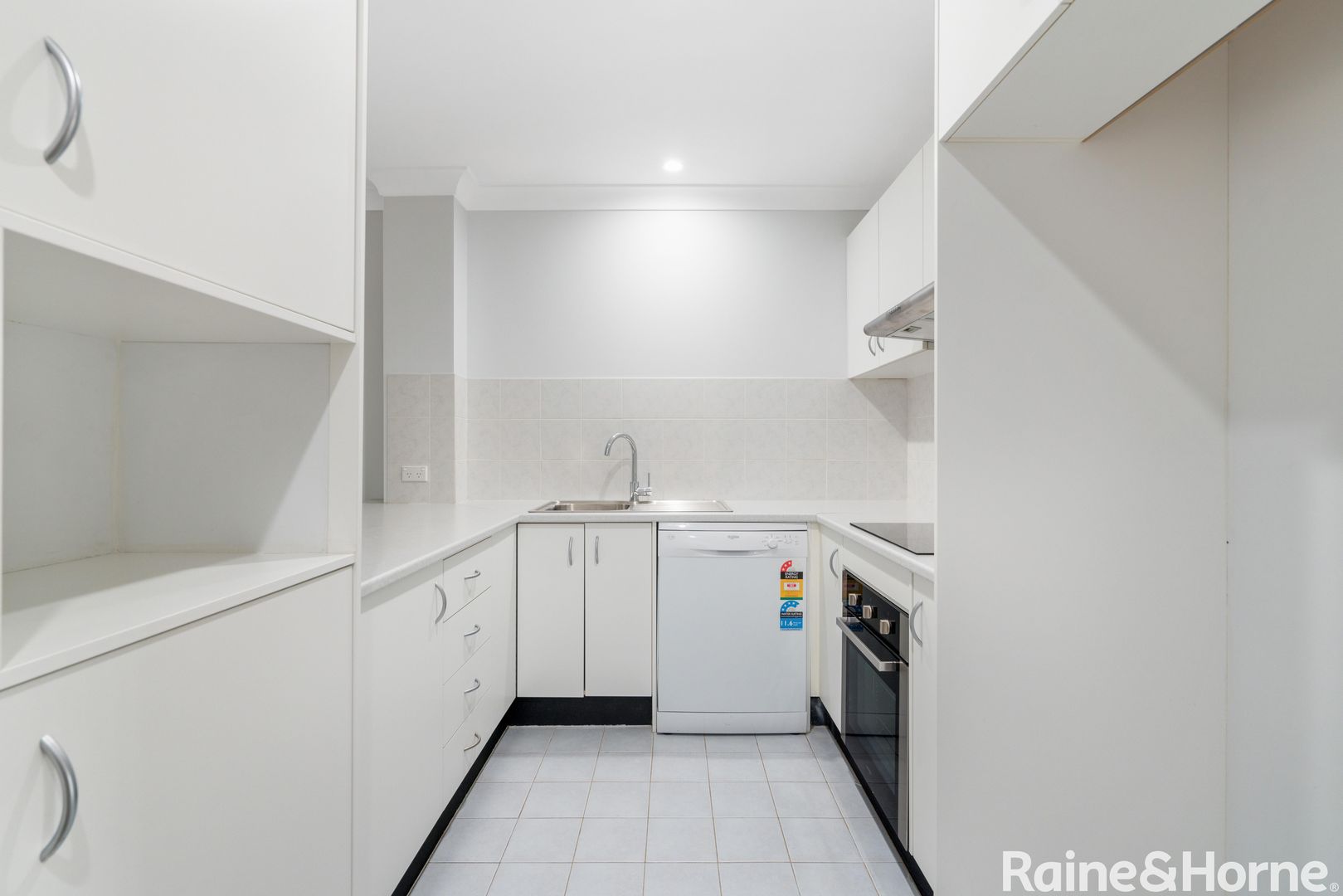 22 29 Central Coast Hwy West Gosford Nsw 2250 House For