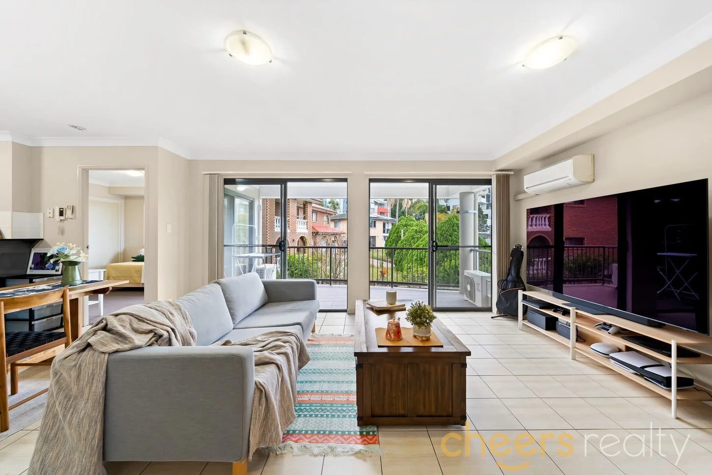 Primary image of 21/6 Omeo, Macgregor QLD 4109