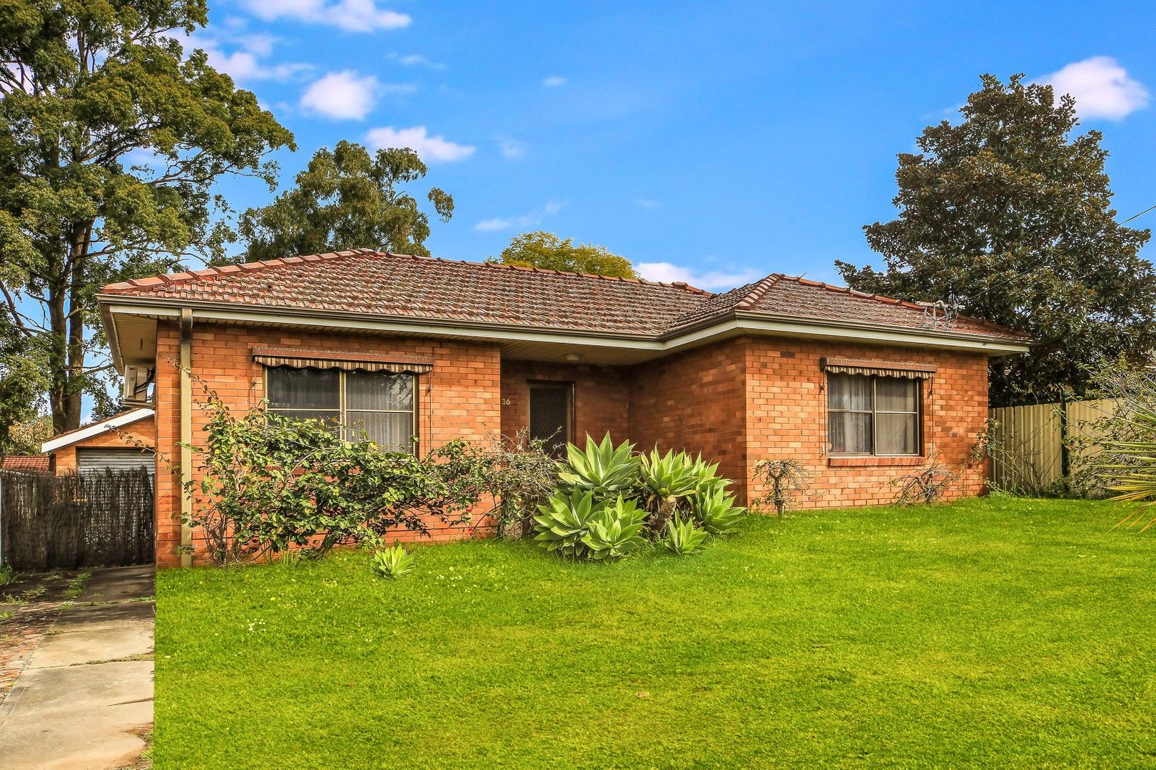 36 Gilba Road, Pendle Hill NSW 2145, Image 0