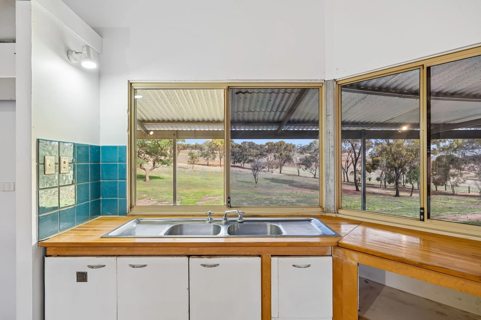 Additional image 20 of 122 Attfield Road, York WA 6302