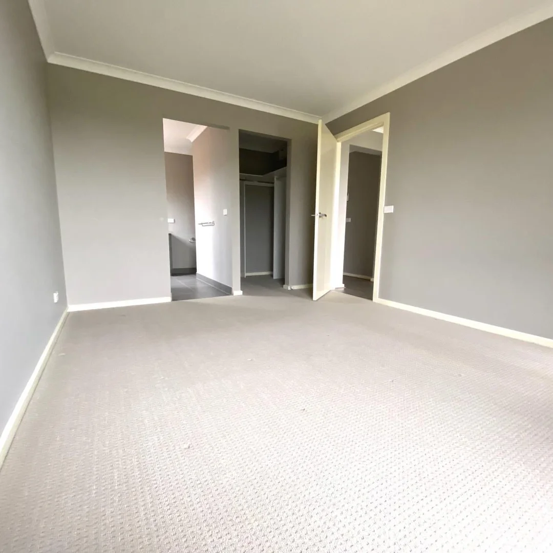 Additional image 9 of 20 Basingstoke Road, Thornhill Park VIC 3335