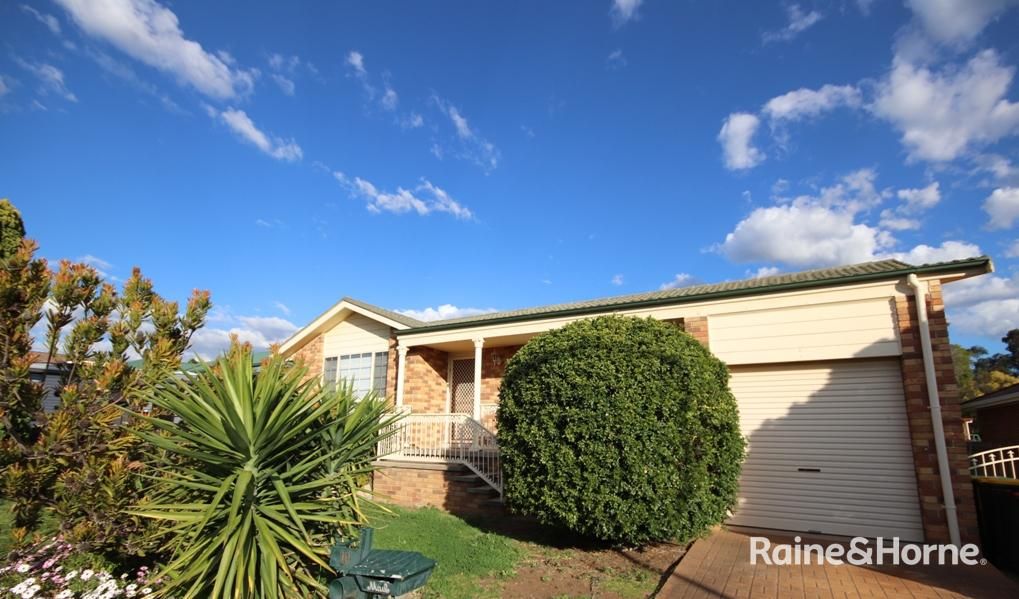 3 bedrooms House in 19 Isobella Street MUSWELLBROOK NSW, 2333
