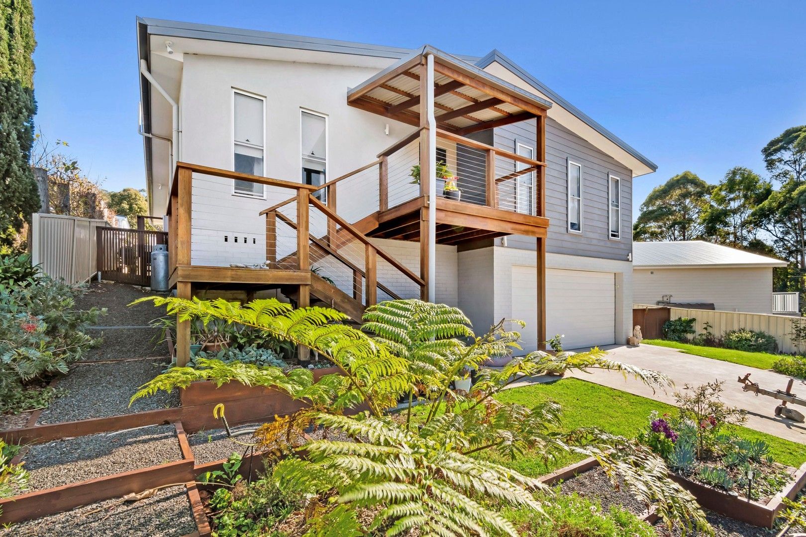 4 bedrooms House in 4 Laurel Avenue ULLADULLA NSW, 2539