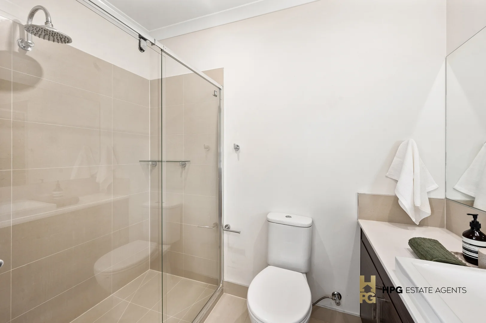 Additional image 8 of 2/40 McNamara Avenue, Airport West VIC 3042