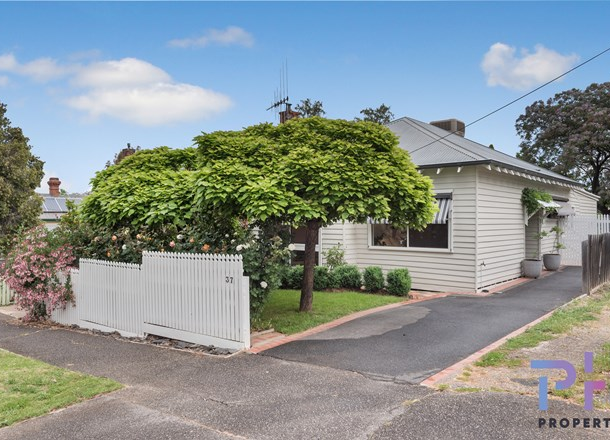 37 Honeysuckle Street, Bendigo VIC 3550