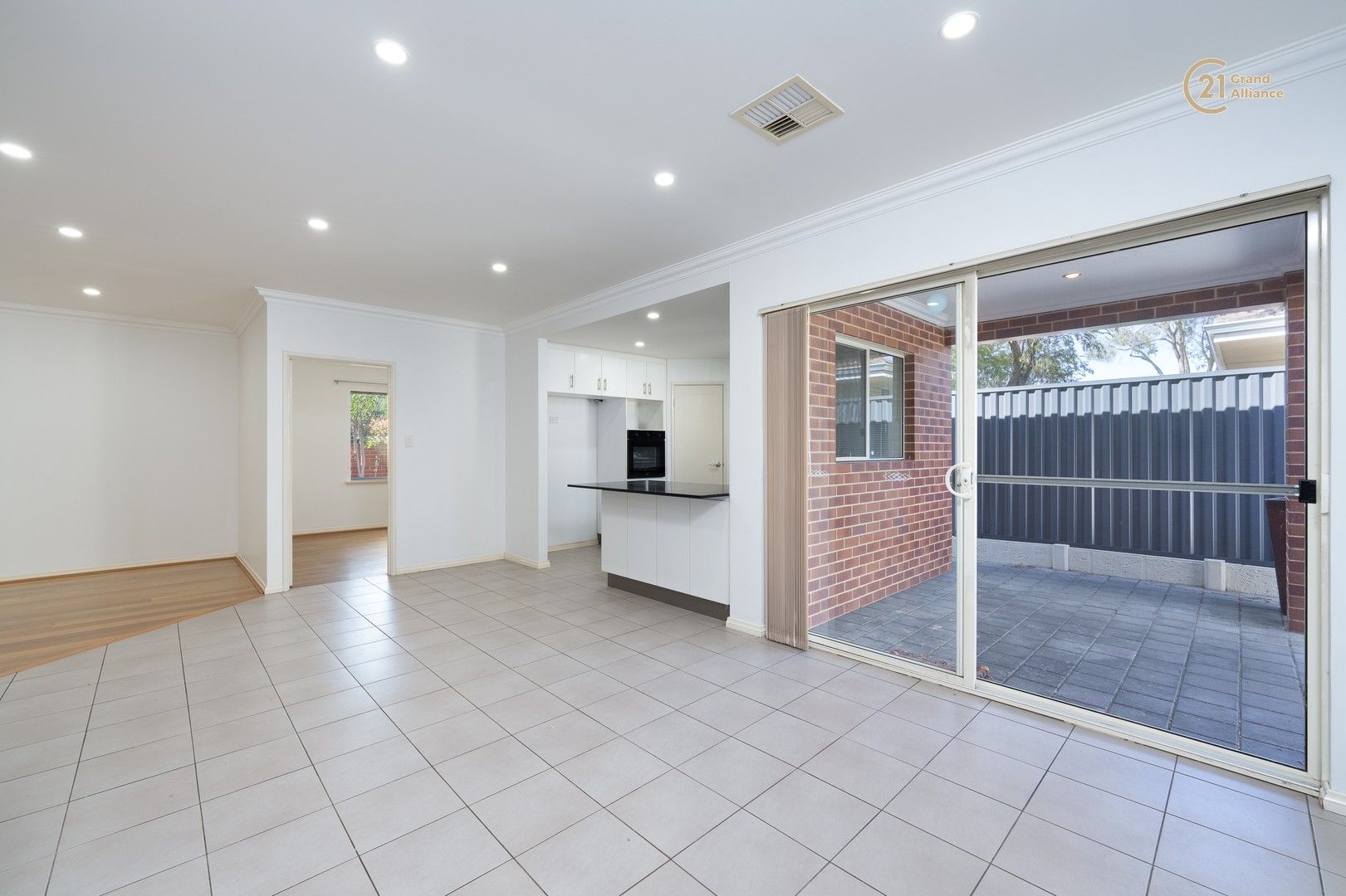 17A Liege Street, Woodlands WA 6018 Villa For Rent 850 Domain