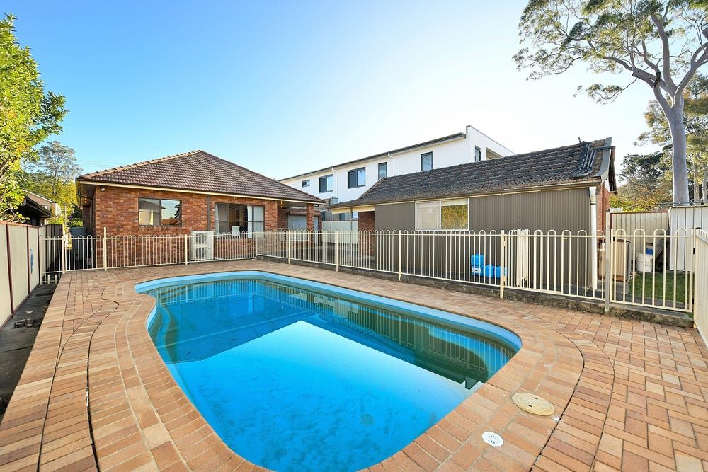 53 O'Keefee Crescent, Eastwood NSW 2122, Image 2