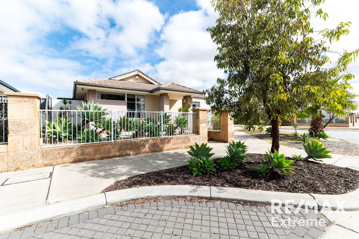 14 Bauer Circle, Banksia Grove WA 6031, Image 2